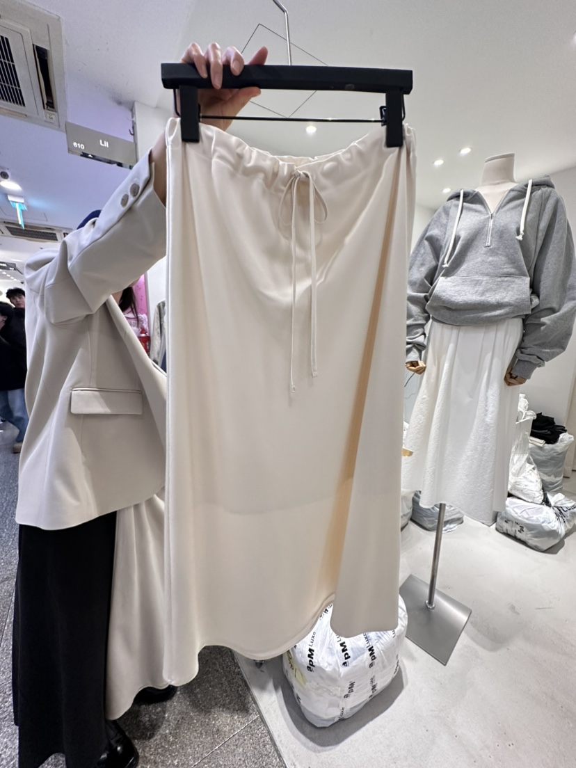 LIL韓國直郵東大門實拍女裝新品熱賣職業人氣時尚半身裙中短裙LIL半身裙/中短裙