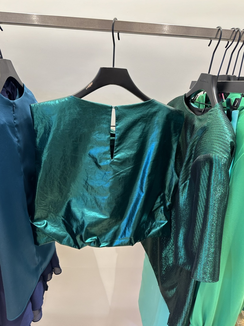 H.1ST韓國直郵東大門代購女裝新品時尚推薦24春夏吊帶背心VAN NZILL吊帶/背心