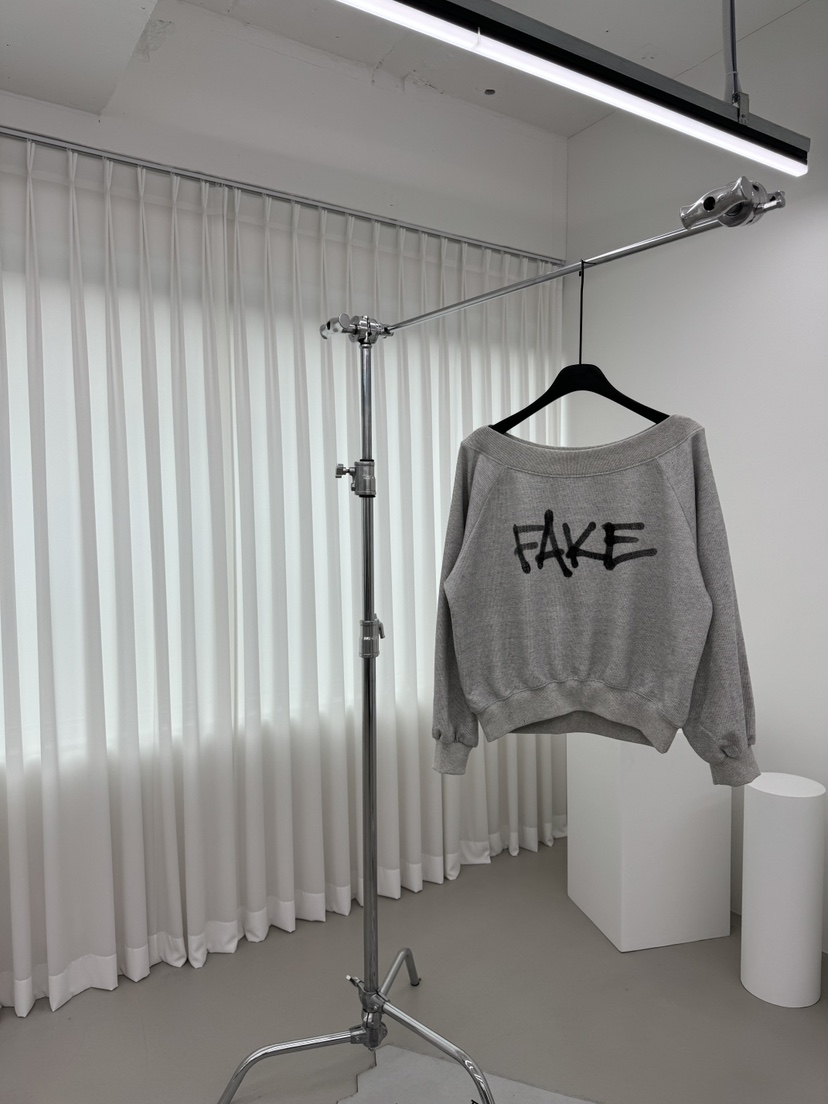 RED-a韓國直郵東大門實拍女裝新品真品24春夏推薦職業衛衣RED-A衛衣圖色1
