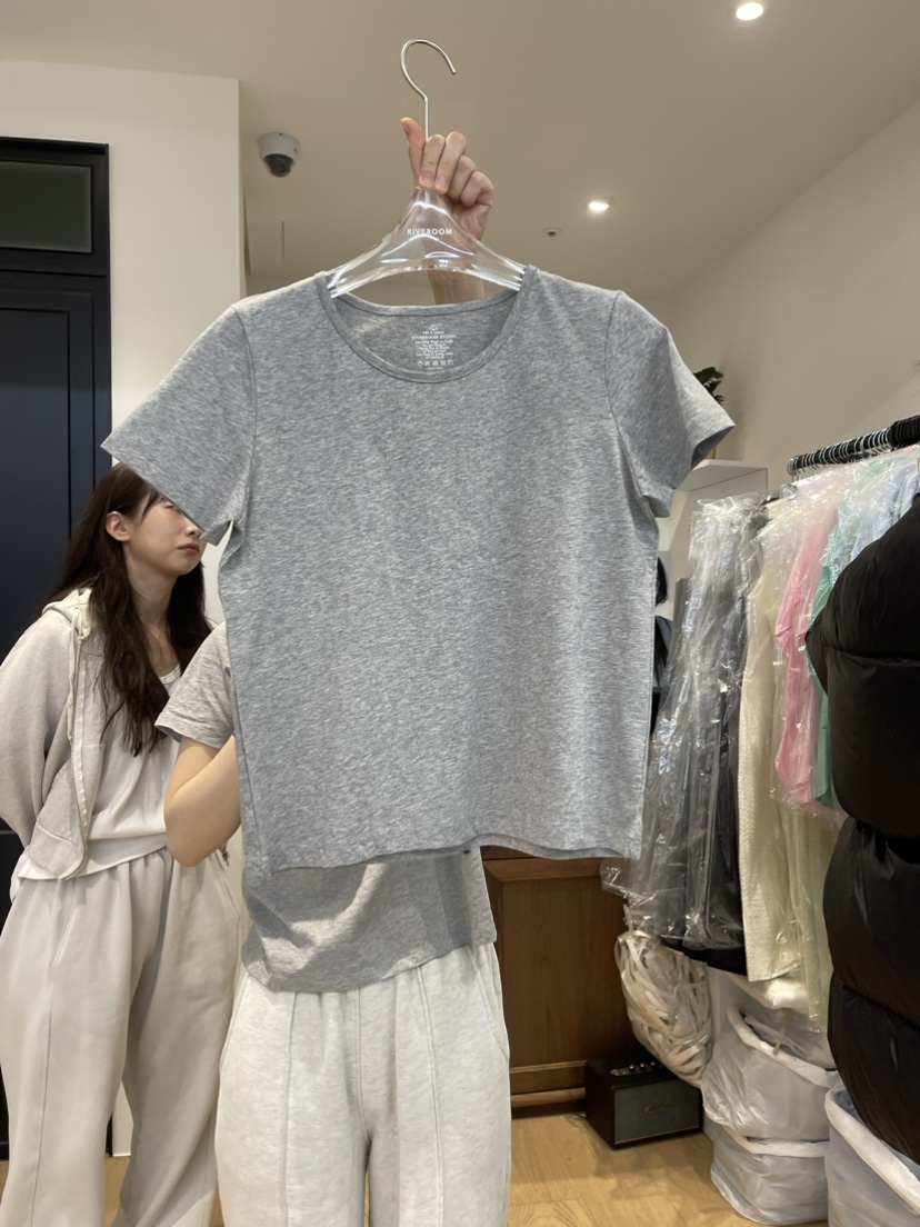 RIVEROOM韓國直郵女裝新品時尚人氣熱賣休閑真品24春夏T恤RIVEROOMT恤圖色1