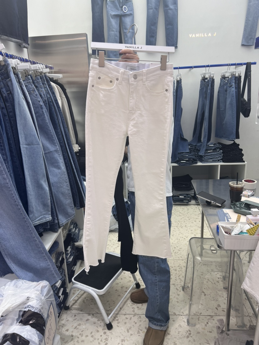 VANILLA J韓國直郵東大門代購女裝新品真品職業休閑牛仔褲VANILLA J牛仔褲