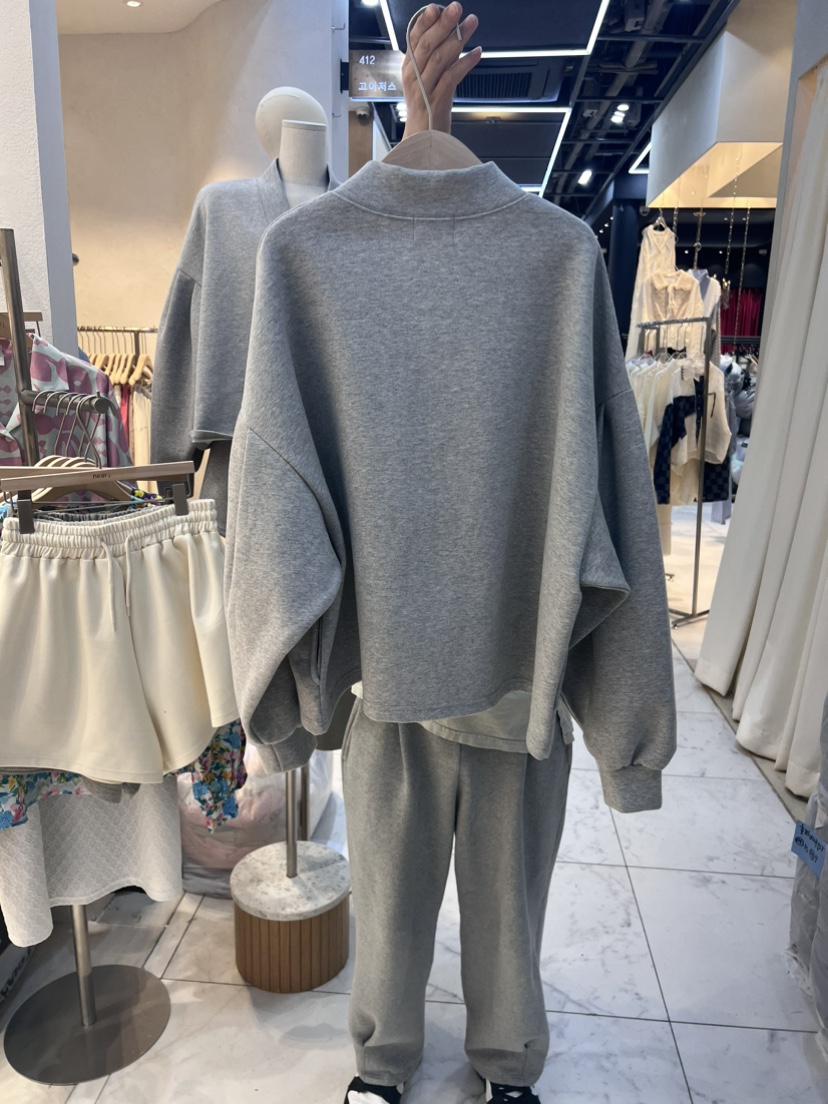 NEAR直郵韓國代購女裝新品休閑24春夏職業熱賣衛衣羊毛衫NEAR衛衣