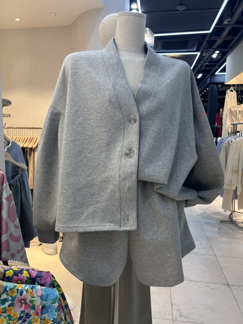 NEAR直郵韓國代購女裝新品休閑24春夏職業熱賣衛衣羊毛衫NEAR衛衣