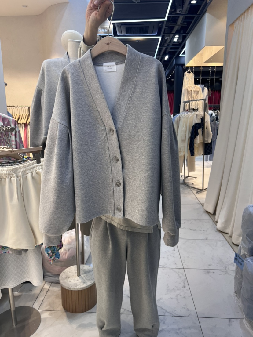 NEAR直郵韓國代購女裝新品休閑24春夏職業熱賣衛衣羊毛衫NEAR衛衣
