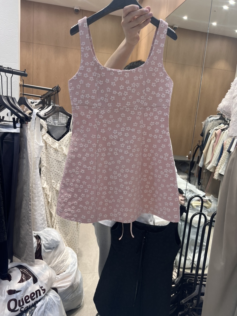 TRIPLE SEVEN韓國直郵女裝新款真品24春夏職業人氣連衣裙TRIPLE SEVEN連衣裙