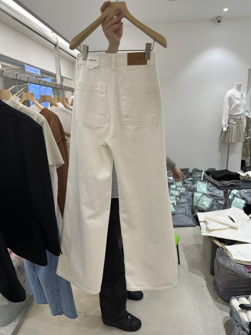 URBANSTORY韓國直郵女裝新款真品時尚推薦休閑24春夏休閑褲口袋Remaking/URBANSTORY休閑褲