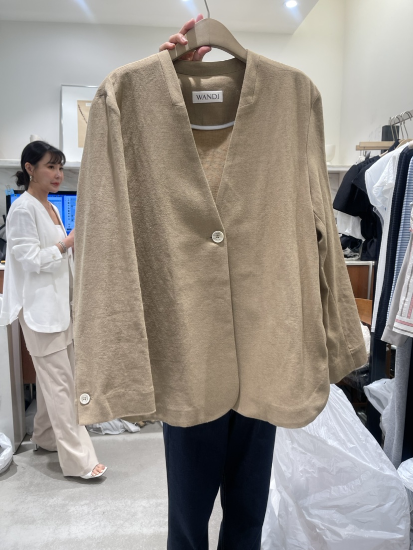 W AND J直郵韓國代購女裝新款休閑職業時尚24春夏推薦夾克W AND J夾克圖色2