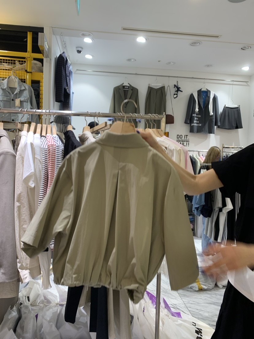 YIKHO STYLE韓國直郵東大門代購女裝新品熱賣人氣襯衫蕾絲衫YIKHO STYLE襯衫/蕾絲衫