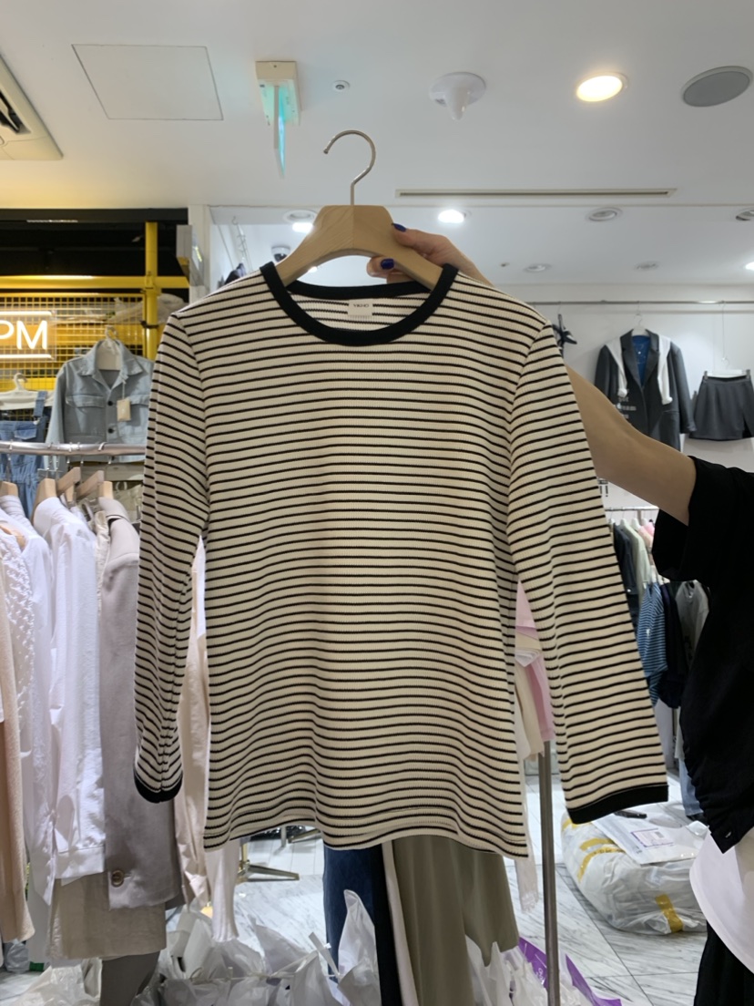 YIKHO STYLE直郵韓國代購女裝新款推薦人氣熱賣職業長袖T恤YIKHO STYLE長袖T恤圖色3