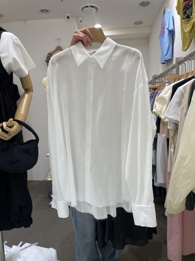 VILLABUTTON韓國直郵東大門實拍女裝新品時尚24春夏襯衫蕾絲衫VILLABUTTON襯衫/蕾絲衫圖色2