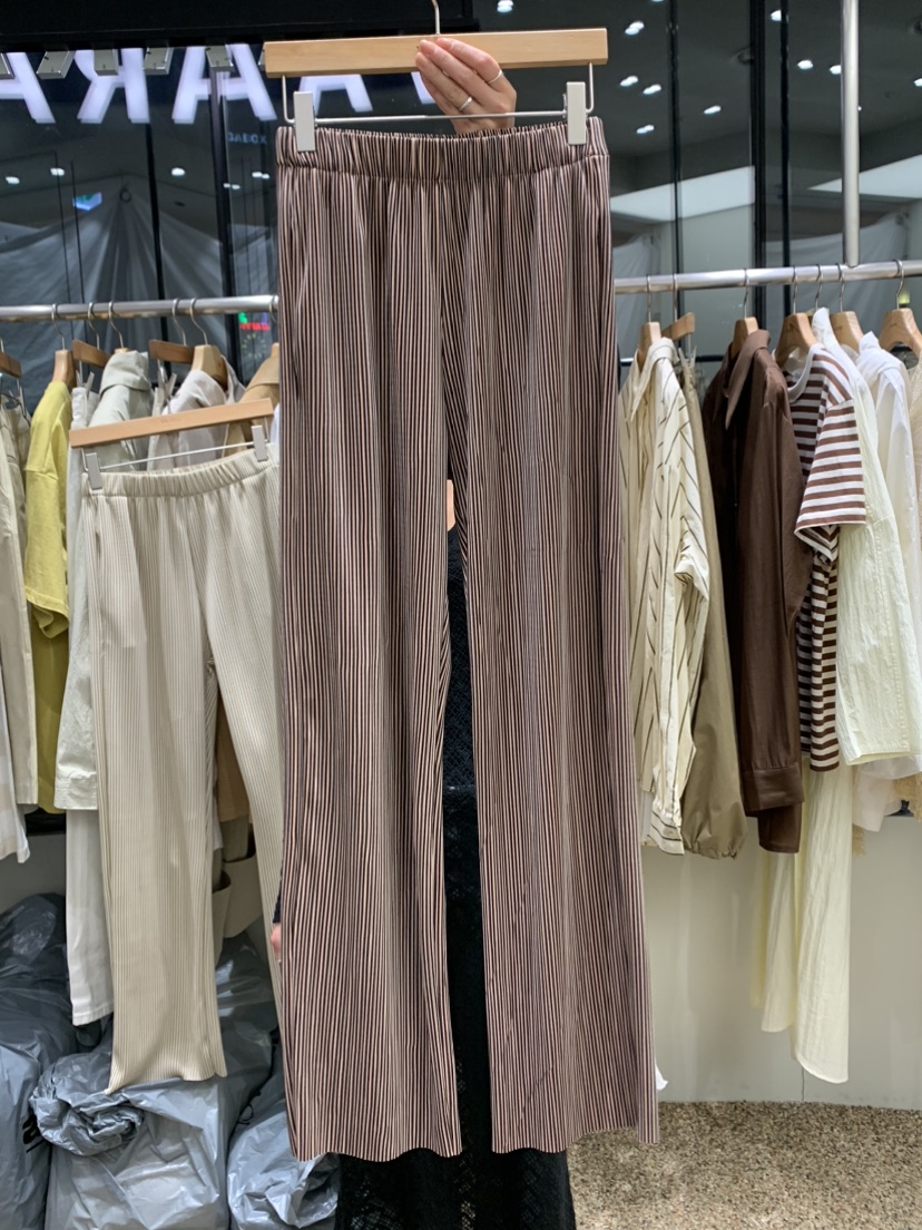 VAARA韓國直郵東大門實拍女裝新品時尚24春夏推薦休閑休閑褲VAARA休閑褲圖色2