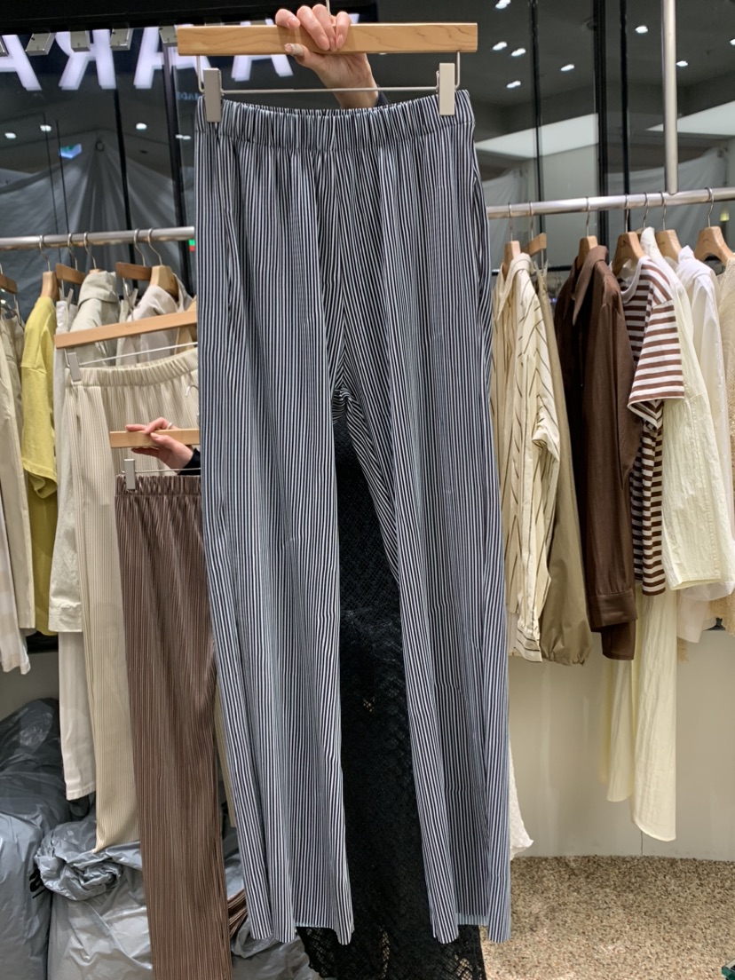 VAARA韓國直郵東大門實拍女裝新品時尚24春夏推薦休閑休閑褲VAARA休閑褲圖色3