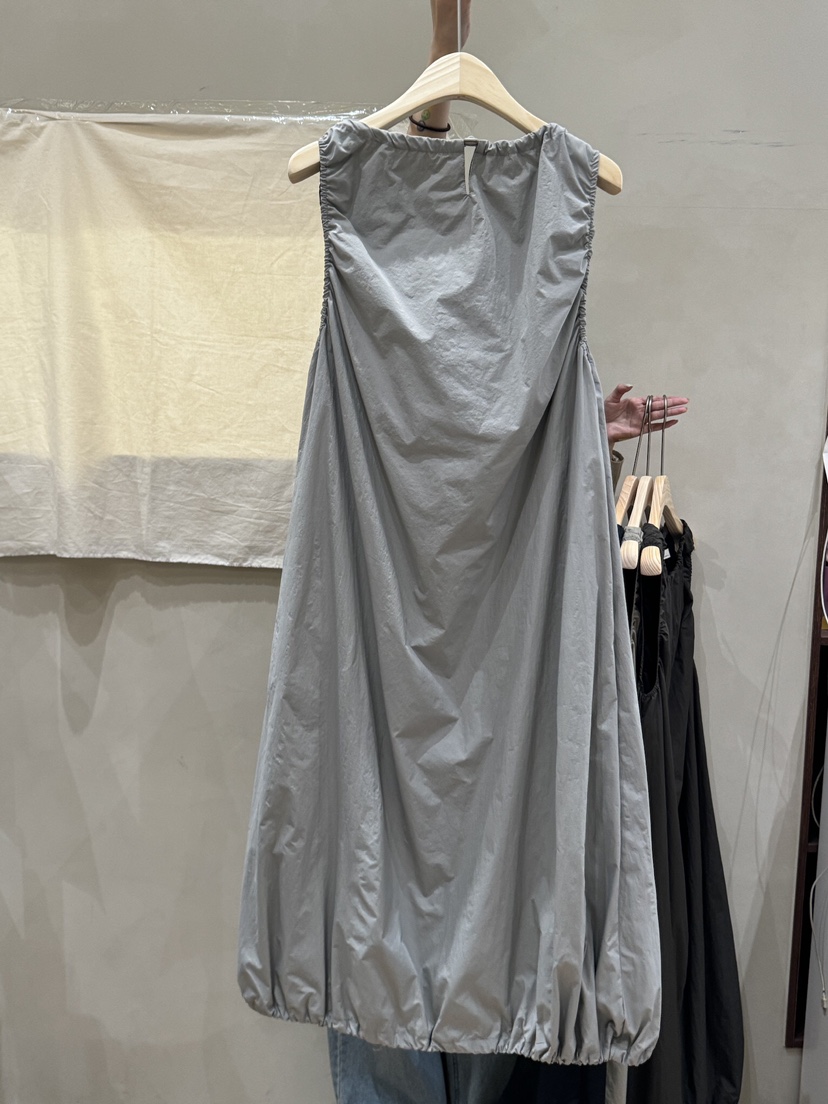 LAKE-A韓國直郵東大門實拍女士新品24春夏熱賣推薦連衣裙Lake side連衣裙