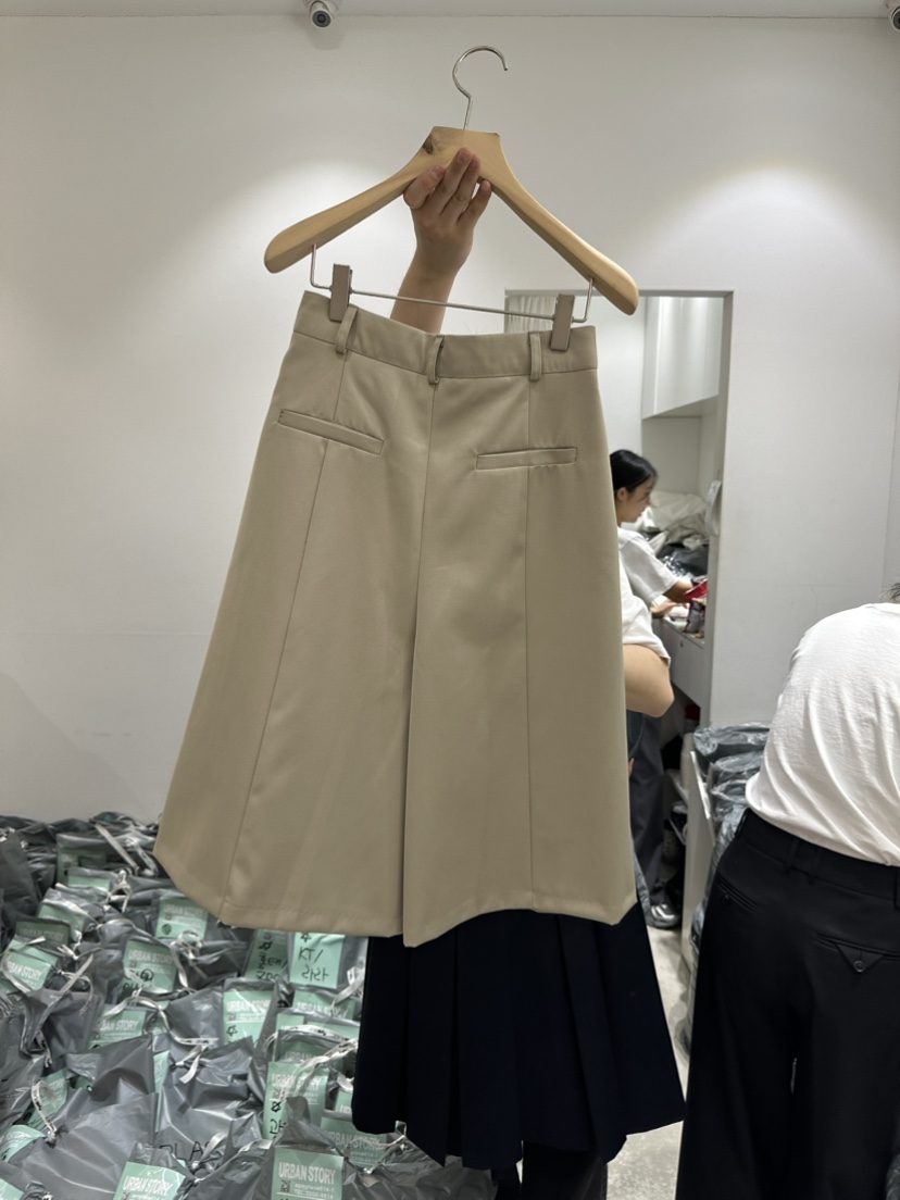 URBANSTORY韓國直郵東大門實拍女士新款人氣真品24春夏短褲Remaking/URBANSTORY短褲