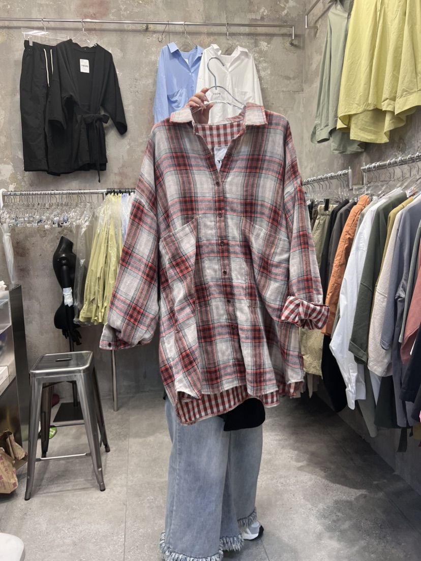 YEON韓國直郵東大門代購女士新品人氣24春夏襯衫蕾絲衫格子YEON襯衫/蕾絲衫圖色2