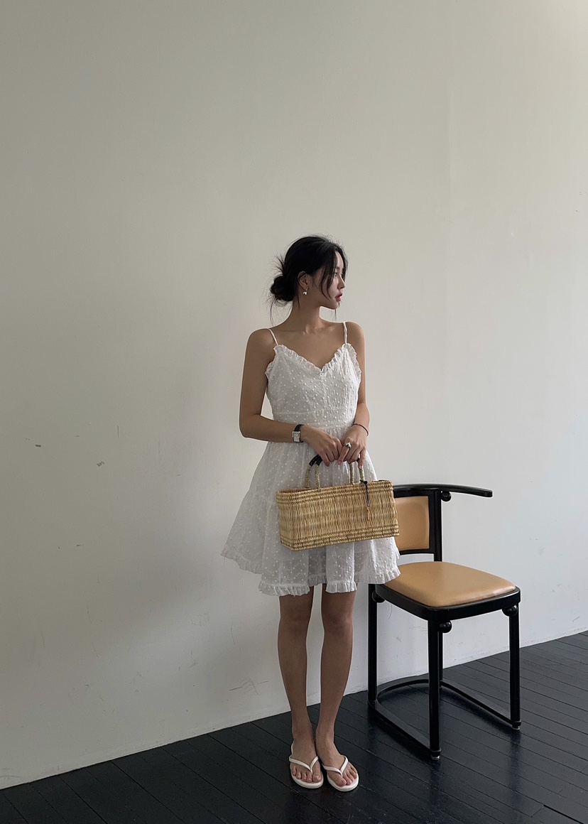 OUPPT韓國直郵女裝新品時尚職業推薦真品熱賣24春夏連衣裙OUPPT連衣裙
