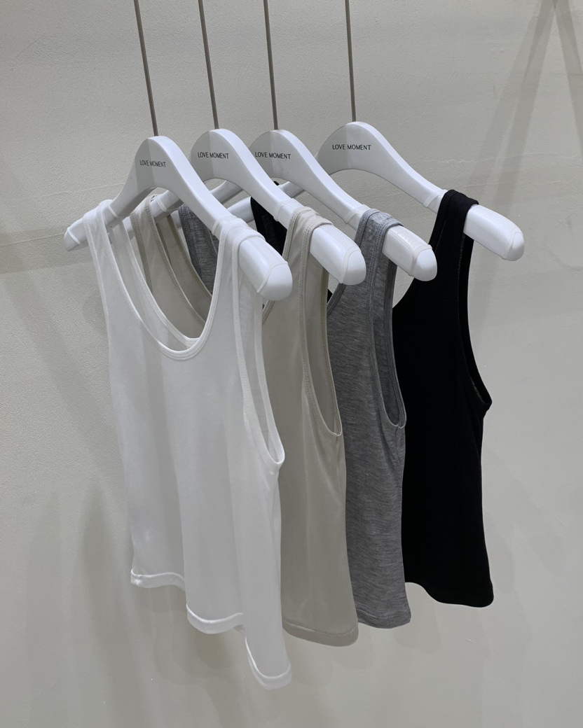LOVE MOMENT韓國直郵女裝新品休閑推薦24春夏人氣吊帶背心LOVE MOMENT吊帶/背心