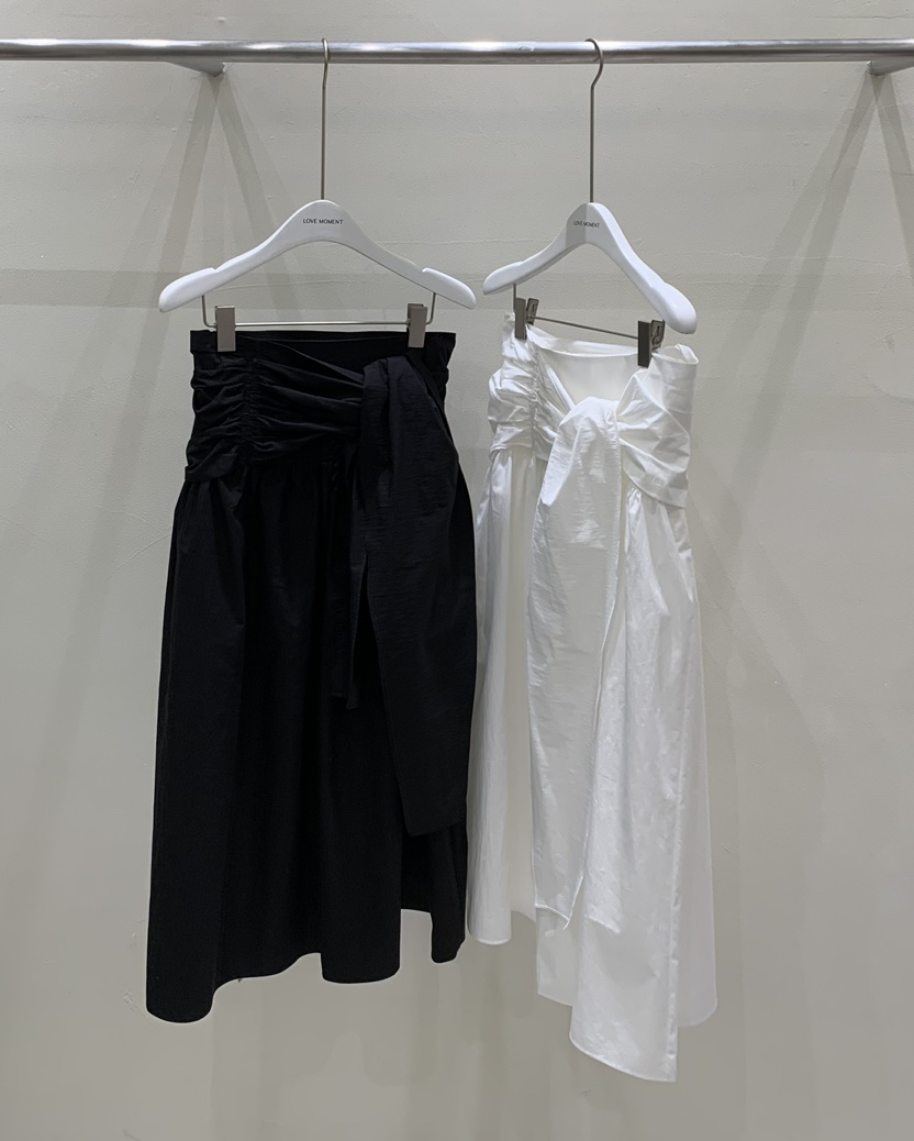 LOVE MOMENT韓國直郵女裝新品推薦熱賣真品時尚24春夏連衣裙LOVE MOMENT連衣裙