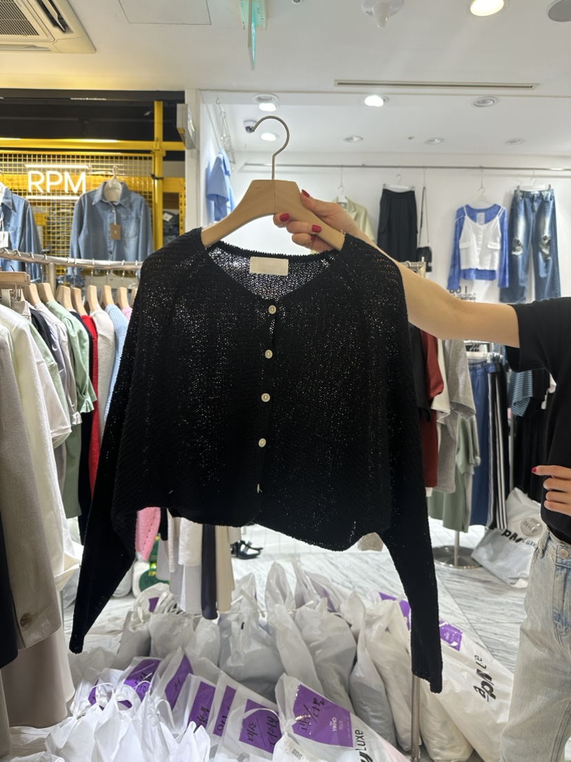 YIKHO STYLE韓國直郵東大門實拍女裝新品職業熱賣時尚針織衫YIKHO STYLE針織衫圖色4