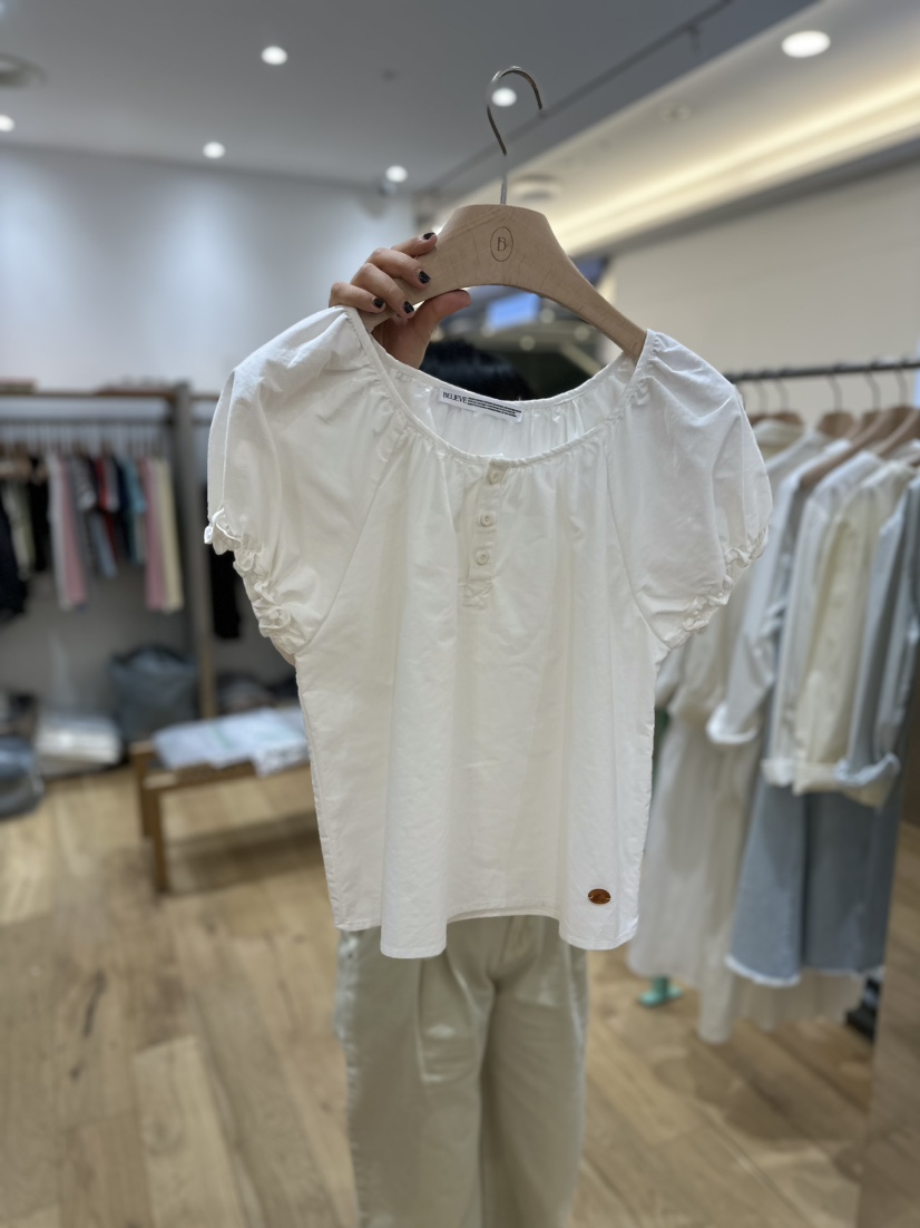 BELIEVE MOMENT韓國直郵女裝新品人氣休閑熱賣真品襯衫蕾絲衫RENDER襯衫/蕾絲衫圖色2