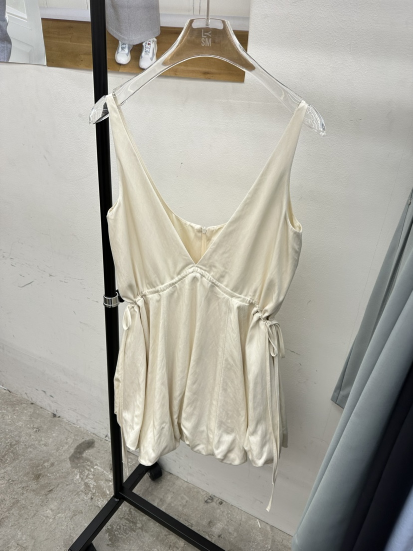LYSM/MORE THAN YESTERDAY直郵韓國代購女裝新品職業連衣裙LYSM/MORE THAN YESTERDAY連衣裙圖色1