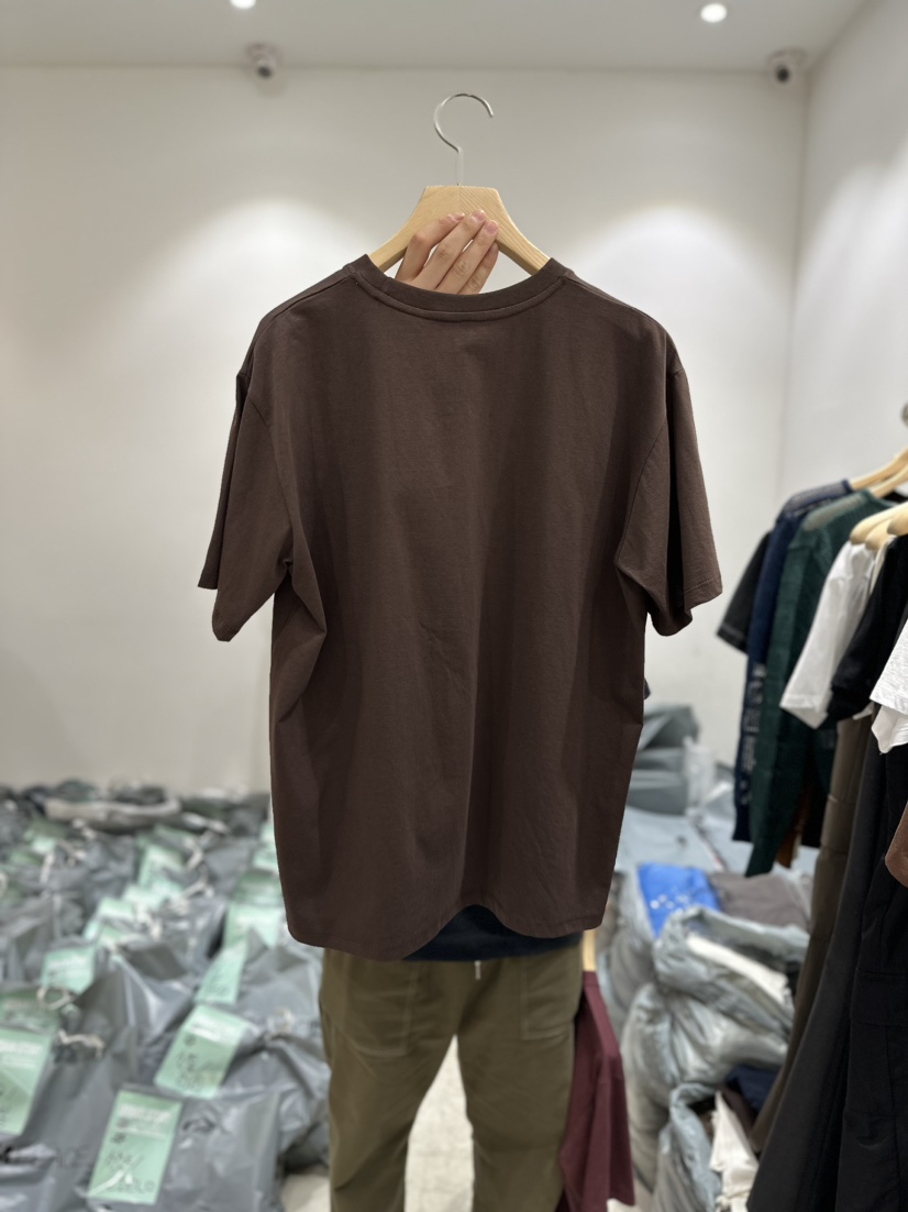 URBANSTORY直郵韓國代購女裝新品職業熱賣24春夏人氣推薦T恤Remaking/URBANSTORYT恤
