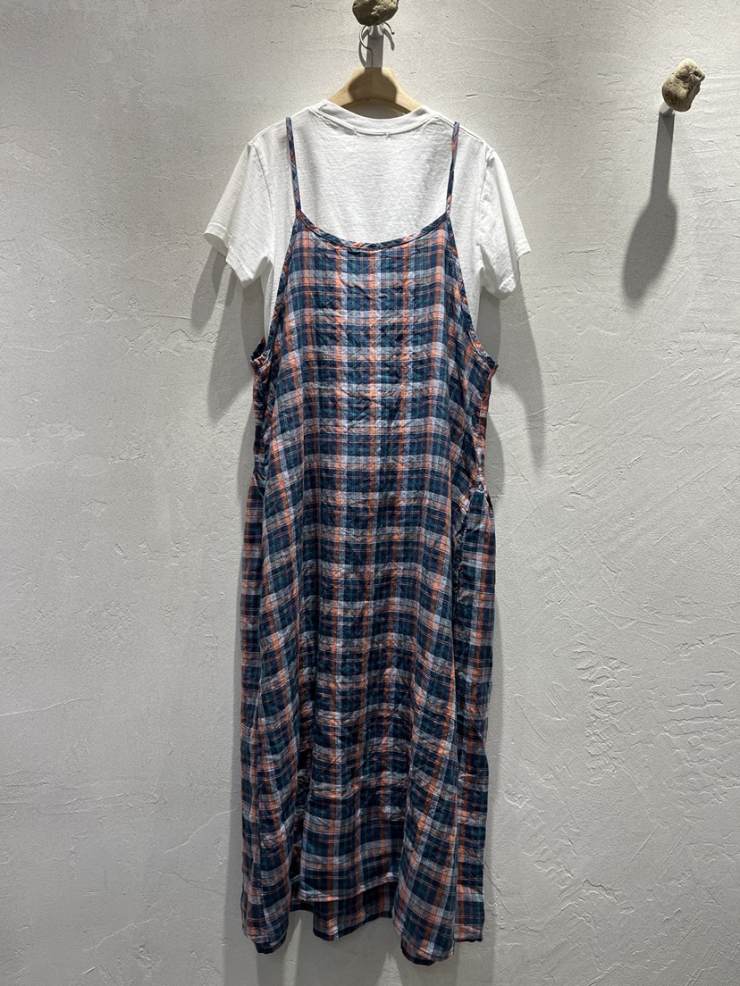 AT NOTE東大門代購女裝新品時尚人氣推薦連衣裙不含內搭格紋AT NOTE連衣裙