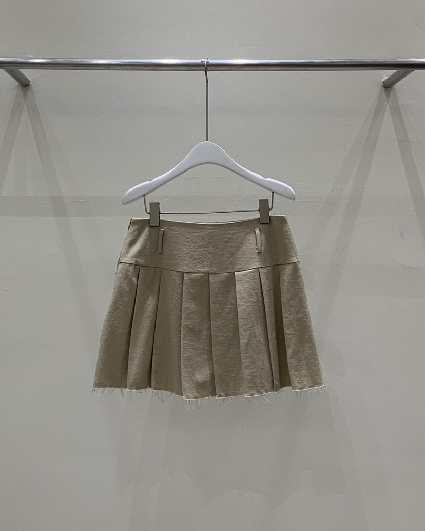 LOVE MOMENT韓國直郵東大門代購女裝新品職業推薦短裙百褶LOVE MOMENT短裙