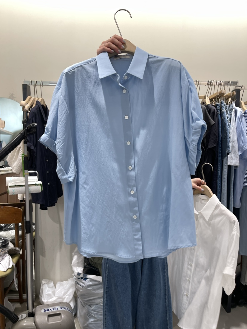 W AND J韓國直郵東大門實拍女裝新品推薦時尚休閑襯衫蕾絲衫W AND J襯衫/蕾絲衫圖色1