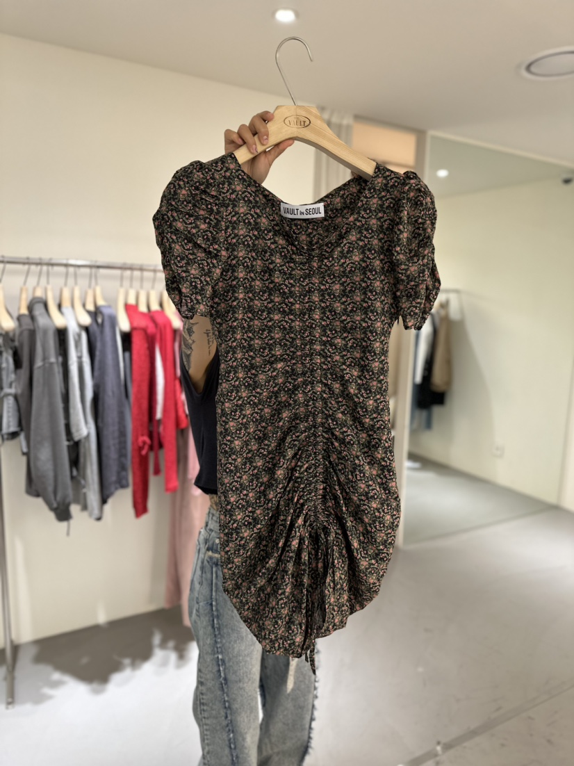 VAULT韓國直郵東大門實拍女裝新款時尚休閑人氣真品24春夏連衣裙VAULT連衣裙圖色3