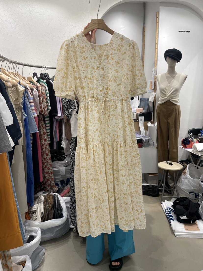 MONDAY TO SUNDAY直郵韓國代購女裝新品24春夏真品連衣裙MONDAY TO SUNDAY連衣裙圖色1