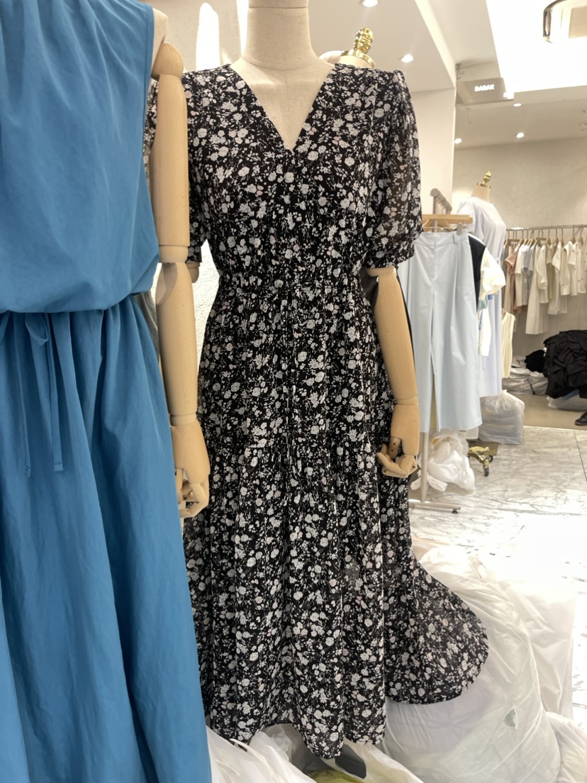 MONDAY TO SUNDAY直郵韓國代購女裝新品24春夏真品連衣裙MONDAY TO SUNDAY連衣裙圖色2
