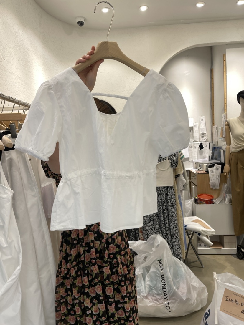 MONDAY TO SUNDAY韓國直郵東大門實拍女士新款熱賣襯衫蕾絲衫MONDAY TO SUNDAY襯衫/蕾絲衫