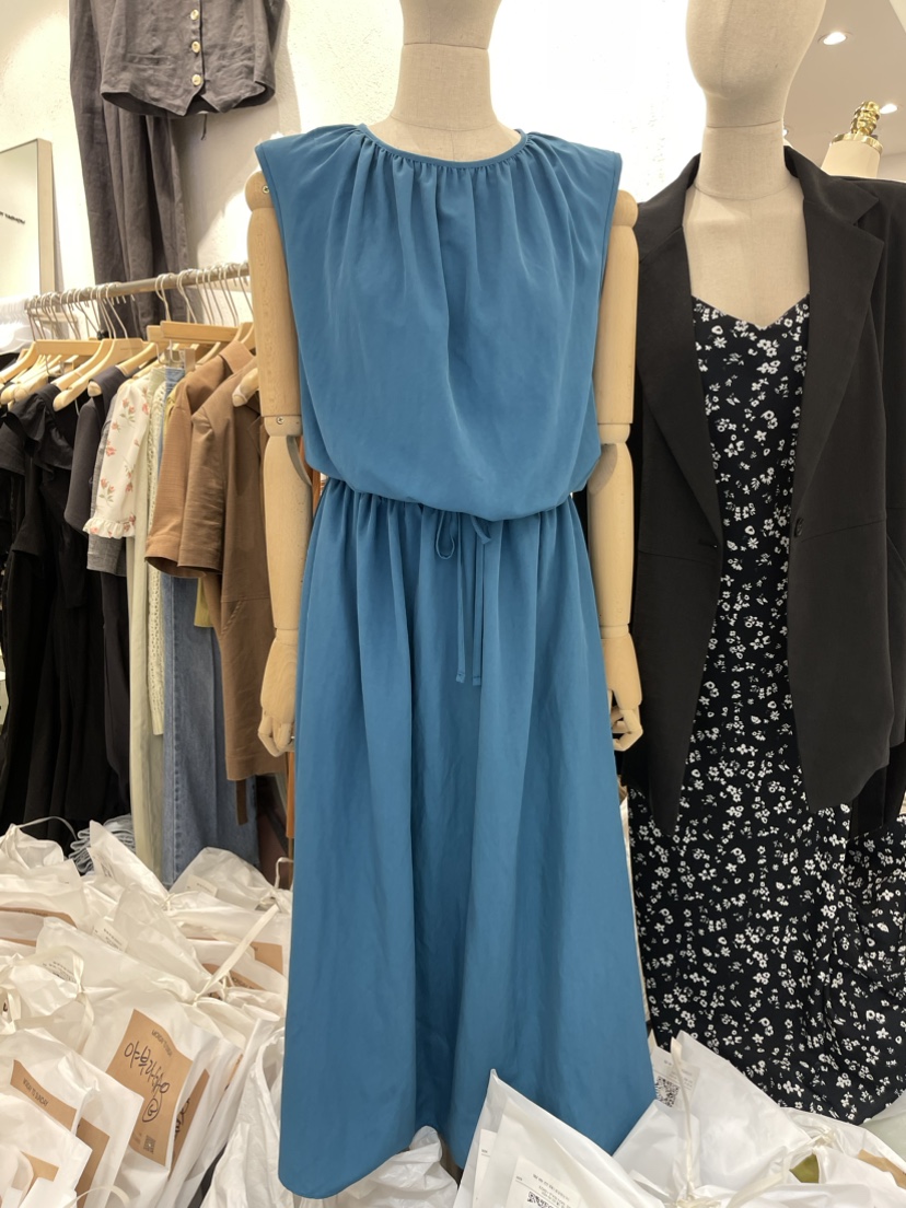 MONDAY TO SUNDAY直郵韓國代購女裝新品熱賣人氣吊帶背心MONDAY TO SUNDAY吊帶/背心