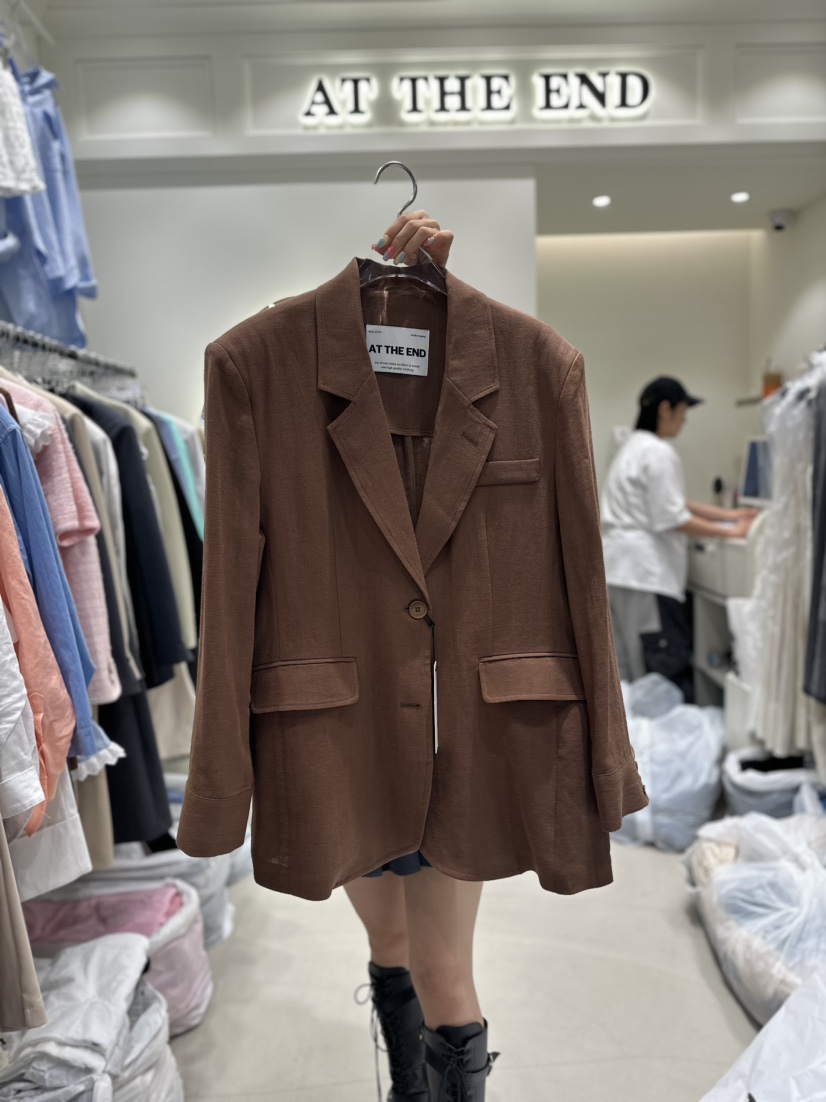 AT THE END直郵韓國代購女裝新品職業時尚推薦熱賣西裝西服AT THE END西裝/西服圖色2