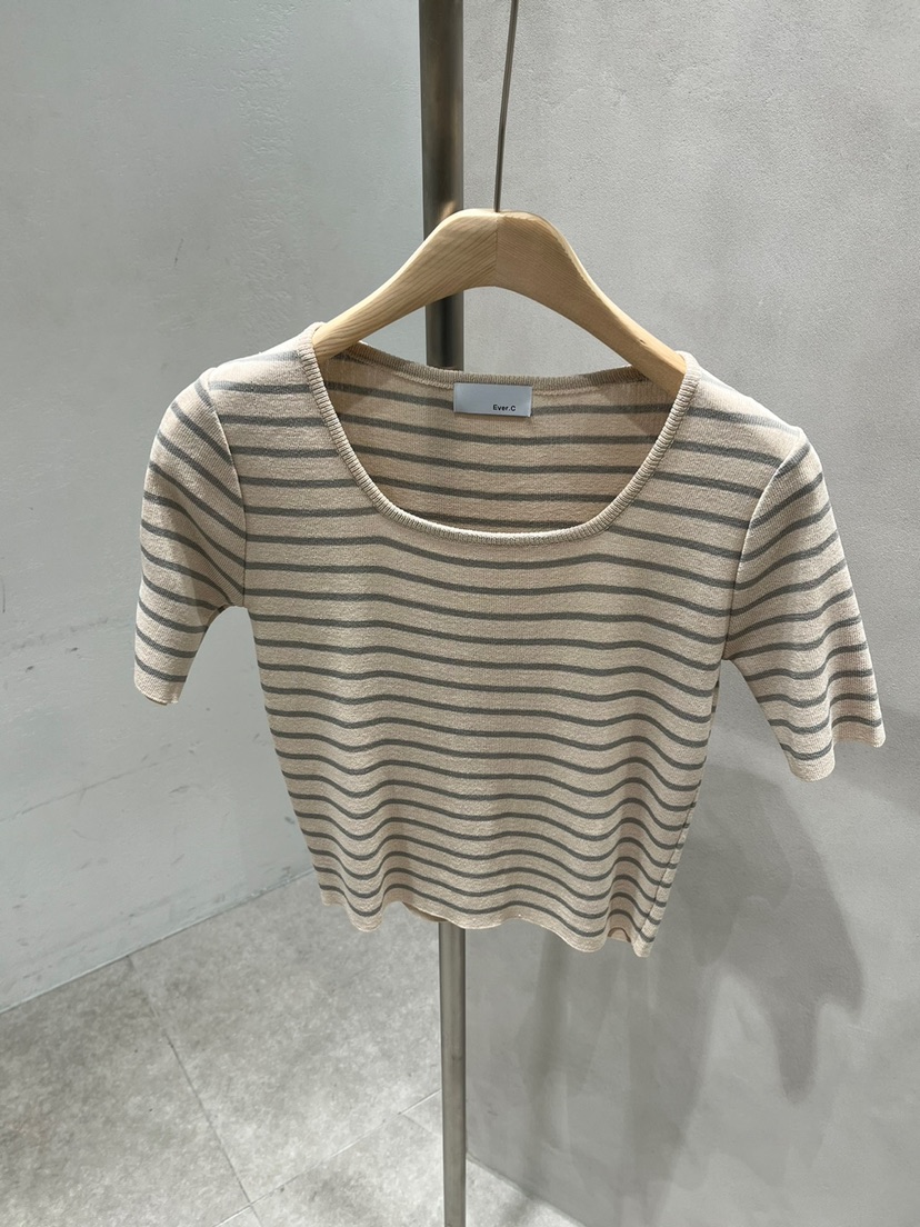 BLACK LABEL韓國直郵東大門實拍女裝新品時尚24春夏人氣T恤EVERCOMMERCE METICULOUSLY DESIGNEDT恤