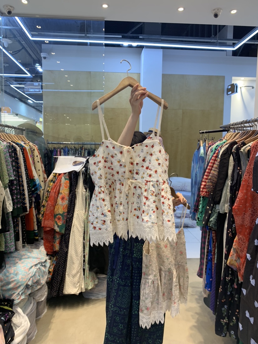 SUISUI韓國直郵東大門代購女裝新品休閑職業熱賣時尚吊帶背心SUISUI吊帶/背心