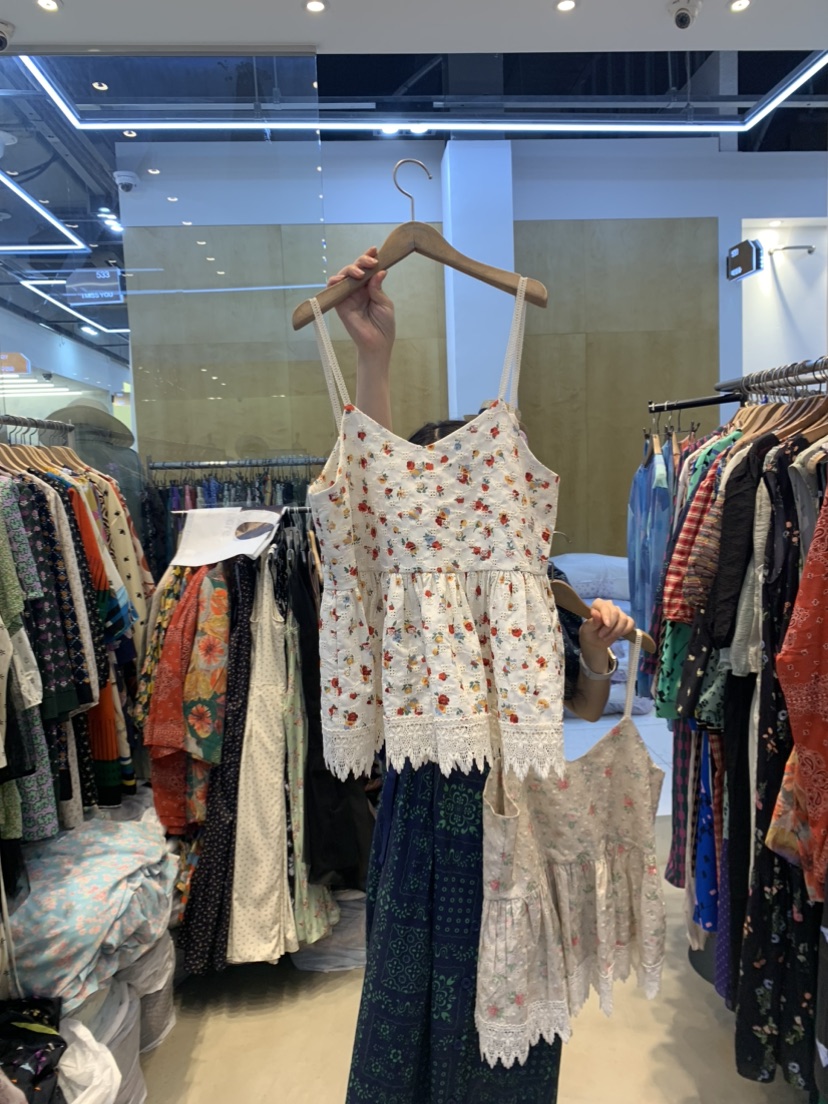 SUISUI韓國直郵東大門代購女裝新品休閑職業熱賣時尚吊帶背心SUISUI吊帶/背心