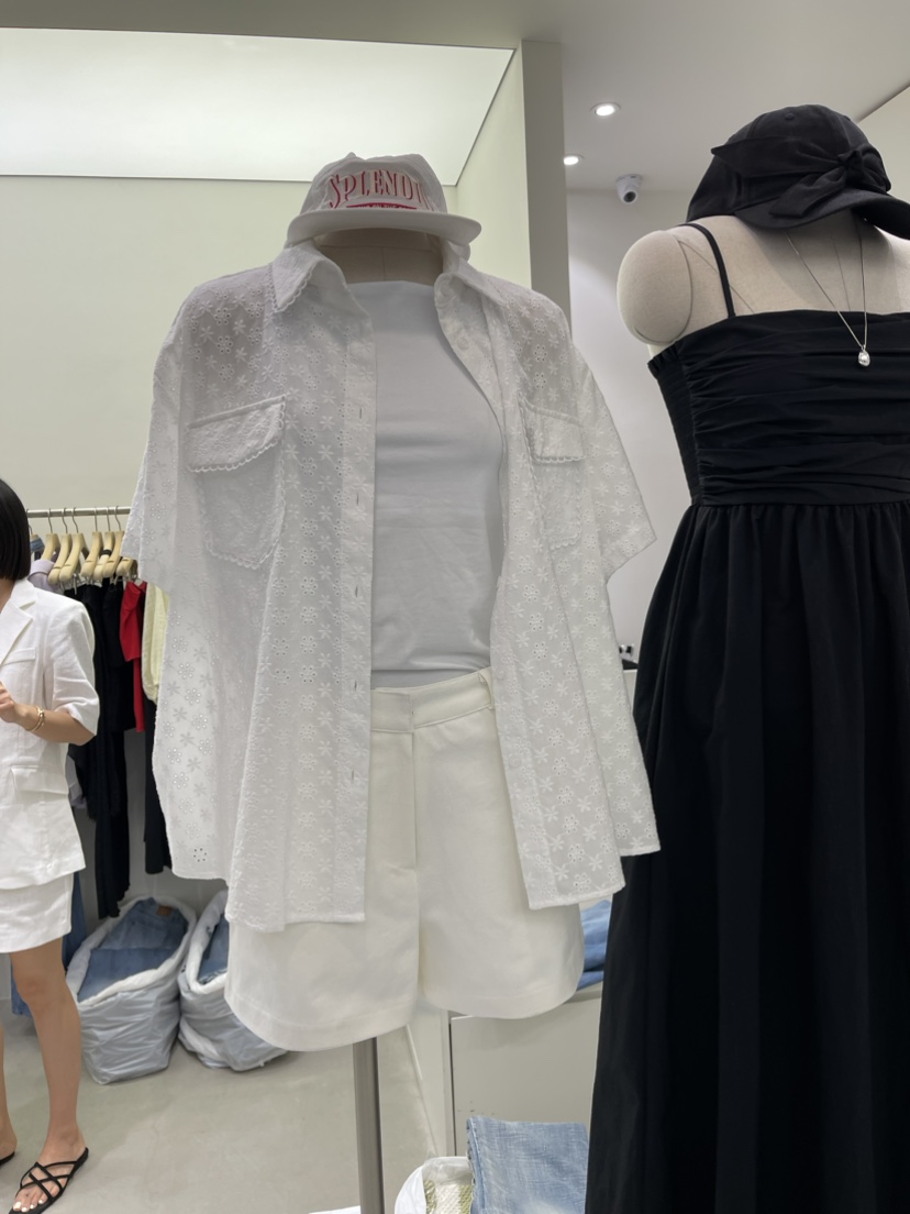 VIVEL韓國直郵女裝新品真品職業休閑24春夏襯衫蕾絲衫蕾絲VIVEL襯衫/蕾絲衫