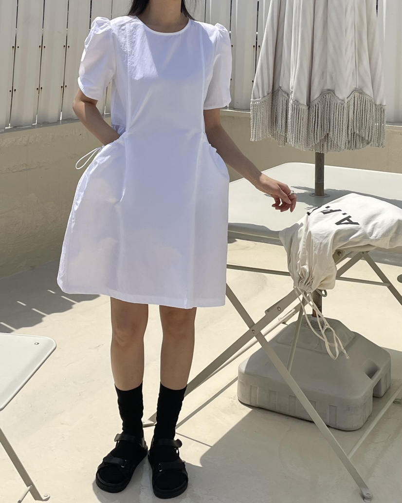 Magie韓國直郵東大門代購女裝新款真品時尚熱賣人氣24春夏連衣裙VI A連衣裙