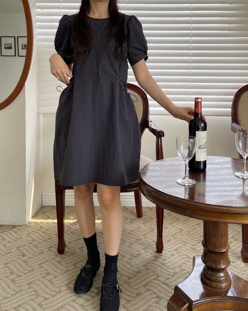 Magie韓國直郵東大門代購女裝新款真品時尚熱賣人氣24春夏連衣裙VI A連衣裙