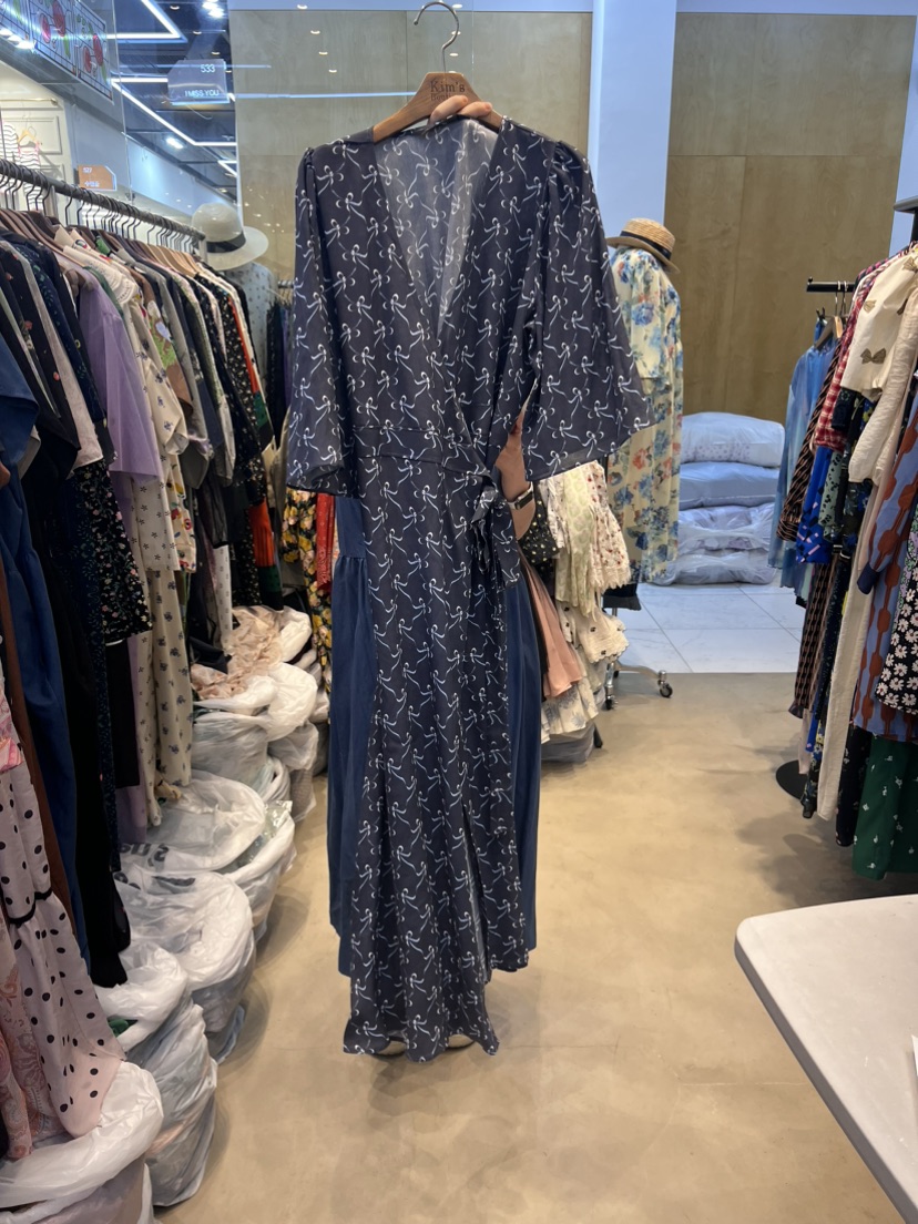 SUISUI直郵韓國代購女裝新品時尚職業24春夏熱賣人氣連衣裙SUISUI連衣裙圖色2