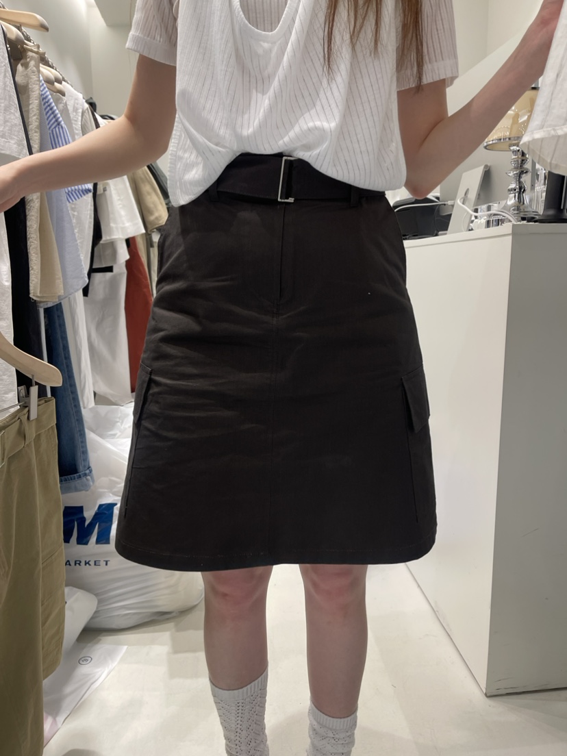 UNNOEUD韓國直郵東大門實拍女裝新品熱賣時尚真品推薦職業短裙THE REST/UNNOEUD短裙圖色3