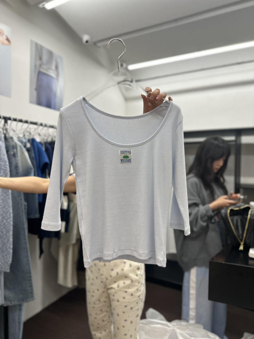 UNANSWERED/MYSTERY韓國直郵東大門代購女裝新品休閑長袖T恤UNANSWERED/MYSTERY長袖T恤圖色2