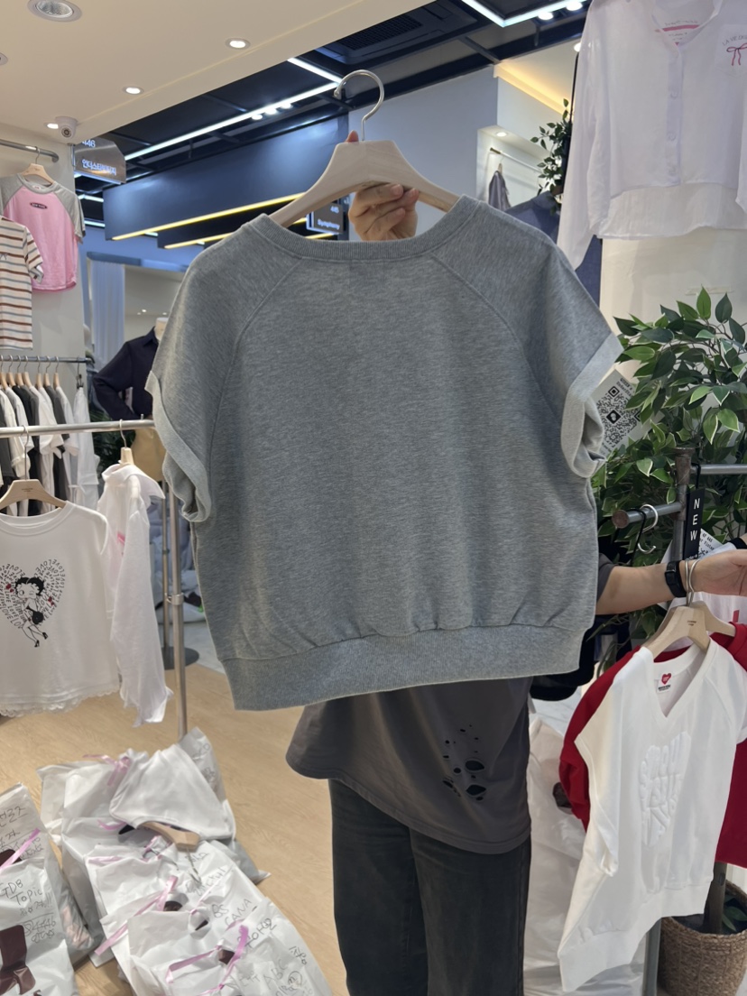 UNDERSTAR_VINTAGE韓國直郵女裝新款時尚推薦24春夏真品T恤UNDERSTAR_VINTAGET恤
