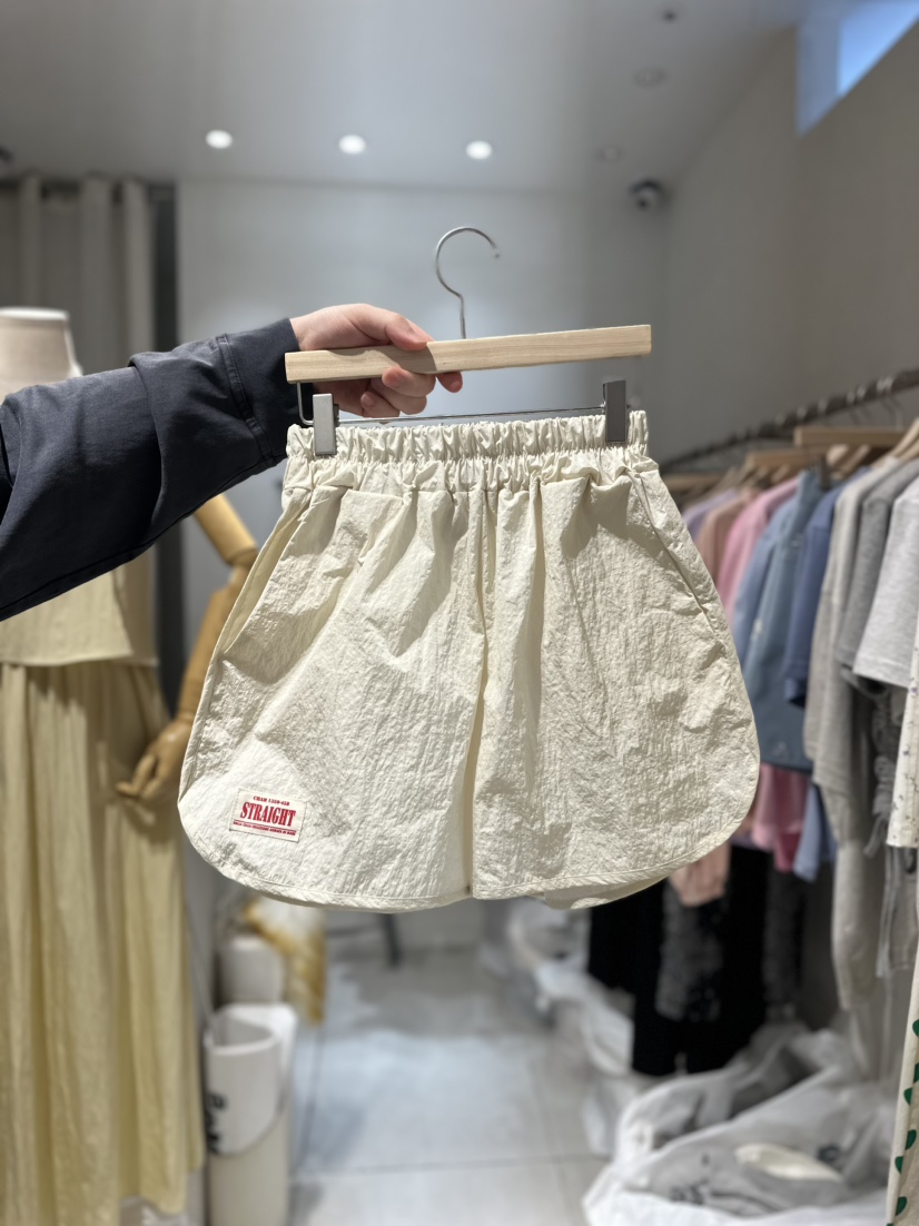VENICE韓國直郵東大門代購女裝新品24春夏休閑推薦人氣短褲VENICE短褲圖色1