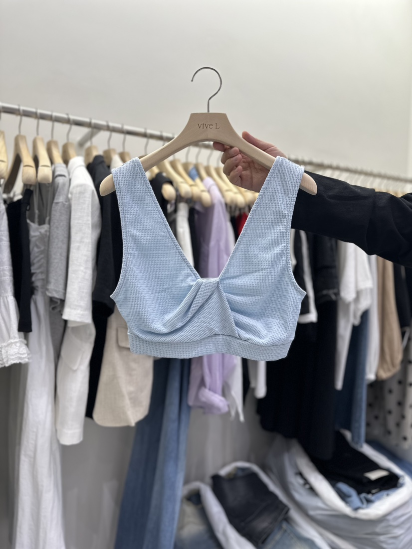 VIVEL韓國直郵東大門實拍女裝新品職業真品休閑熱賣吊帶背心VIVEL吊帶/背心圖色2