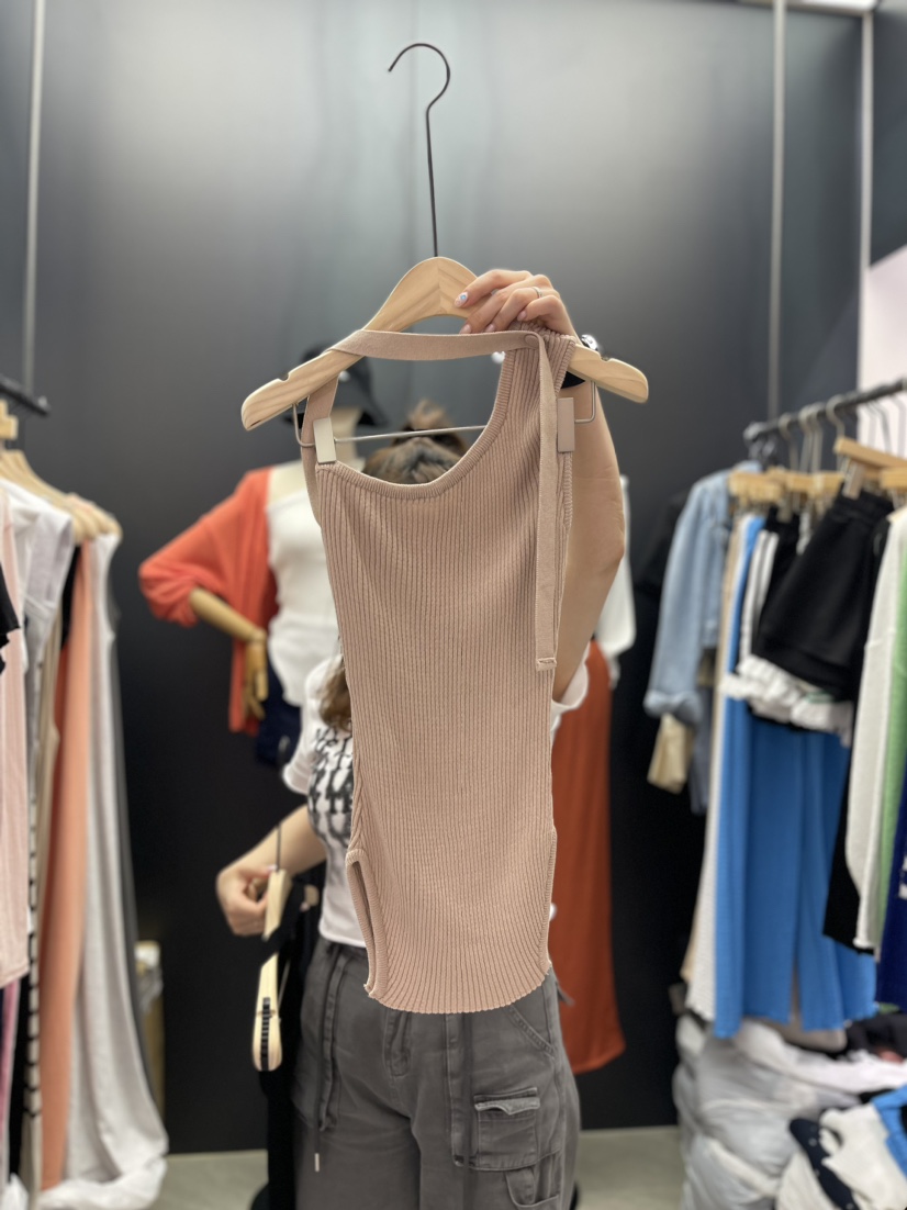 UNA韓國直郵女裝新品真品熱賣職業推薦休閑24春夏人氣針織衫THEMAY/UNA針織衫圖色2