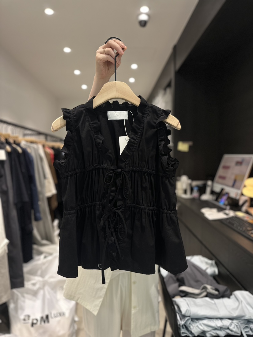 VASIL韓國直郵東大門實拍女裝新品休閑人氣職業熱賣吊帶背心VASIL吊帶/背心圖色2