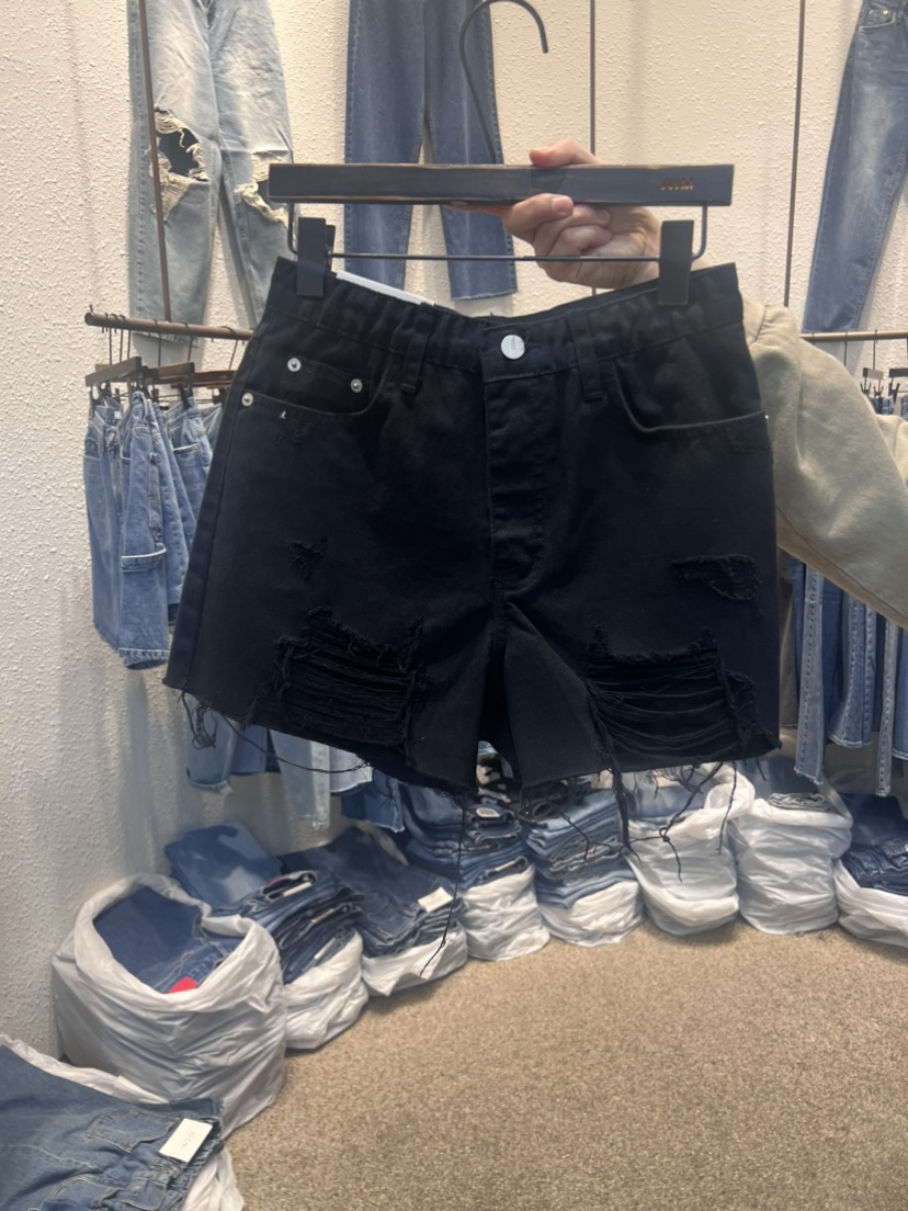 AIM韓國直郵東大門實拍女裝新品推薦熱賣休閑時尚24春夏短褲AIM短褲